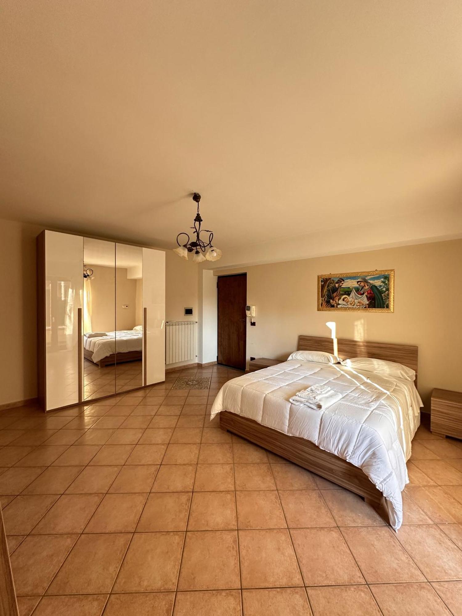 Casa Hyria Hotel Нола Екстериор снимка